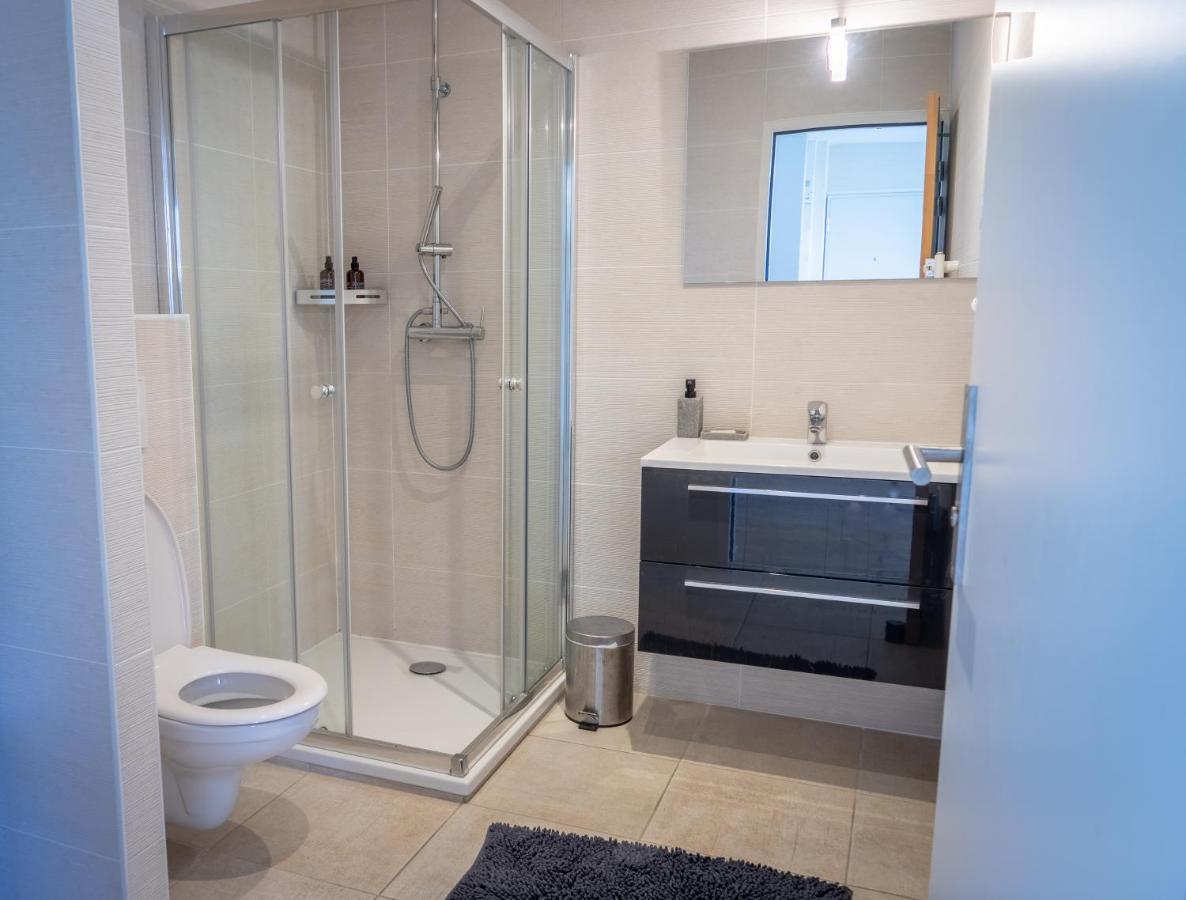 Le Monplaisir - T2 Cosy - Proche Du Metro Apartment ลียง ภายนอก รูปภาพ